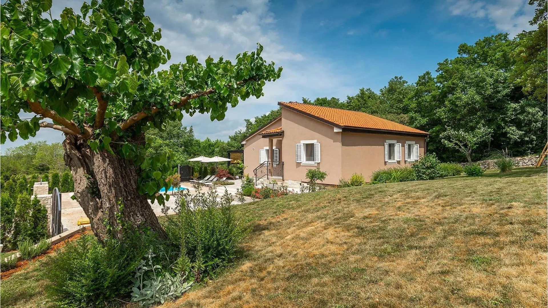 Holiday home Villa Pepa Butori Basici