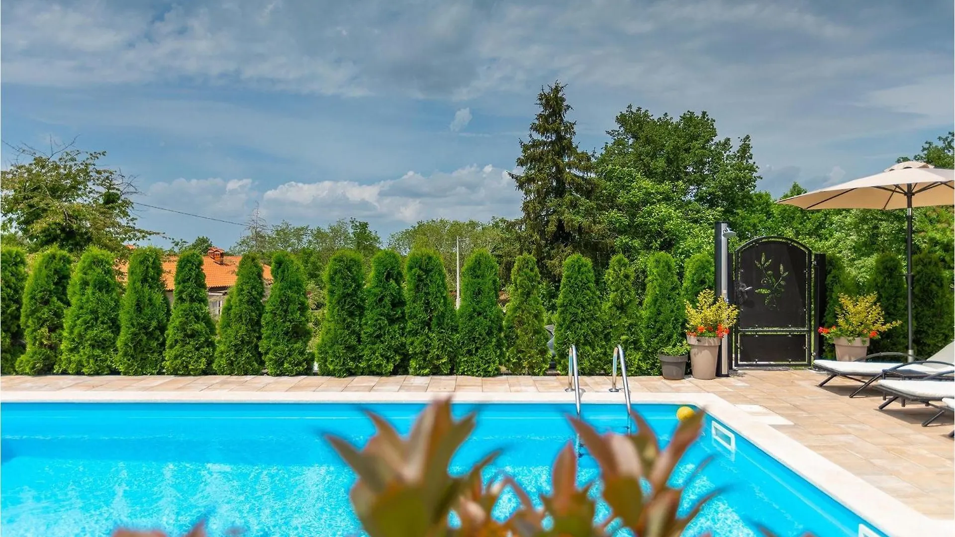 Holiday home Villa Pepa Butori Basici