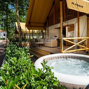 Kamp Banki Green Istrian Village - & Glamping Tents, Basici